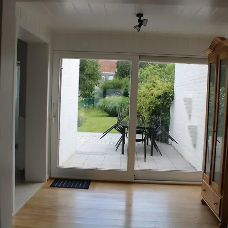 Vakantiewoning 't Kartuis, بيت للعطل بروج